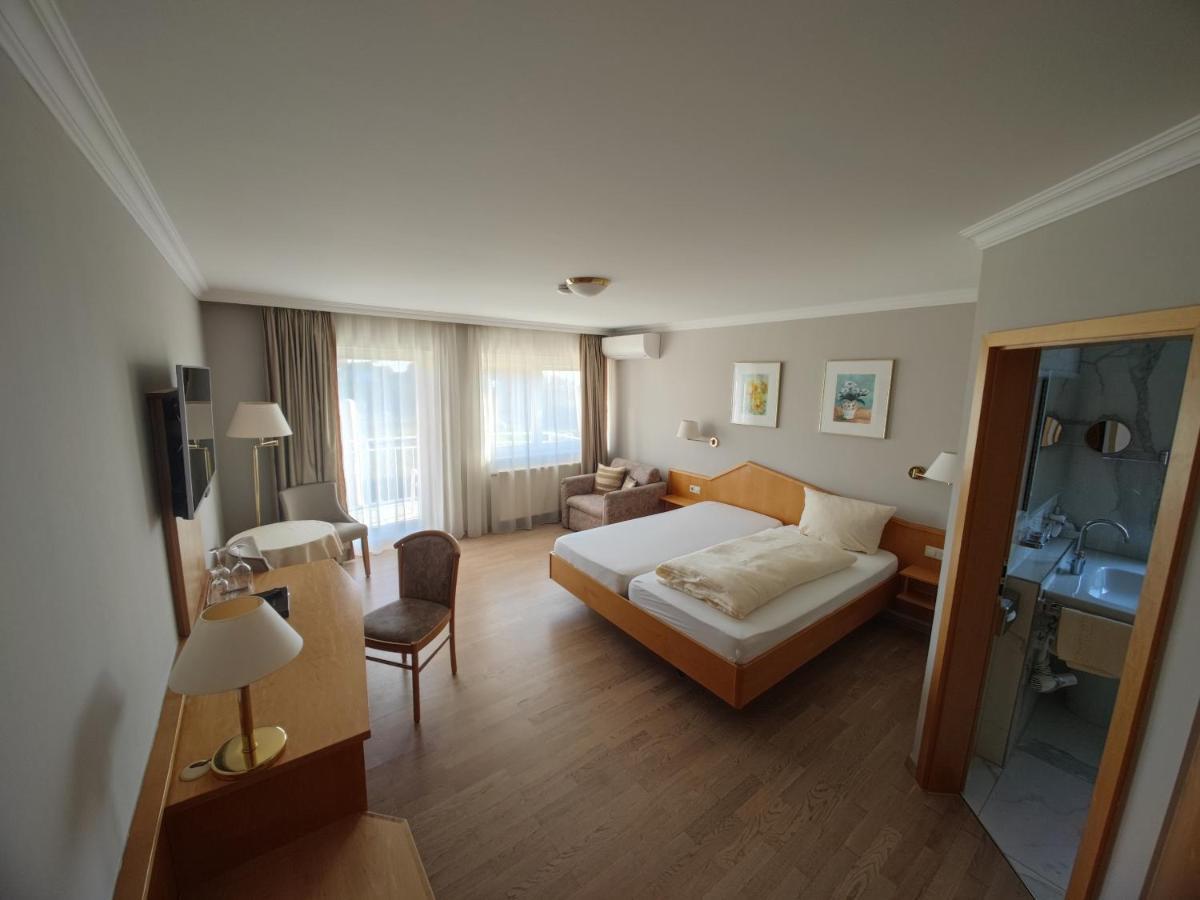 Sporthotel Schoenblick Меерсбург Экстерьер фото