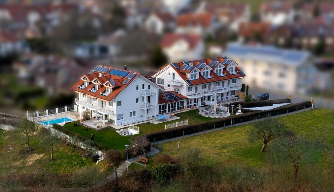 Sporthotel Schoenblick Меерсбург Экстерьер фото