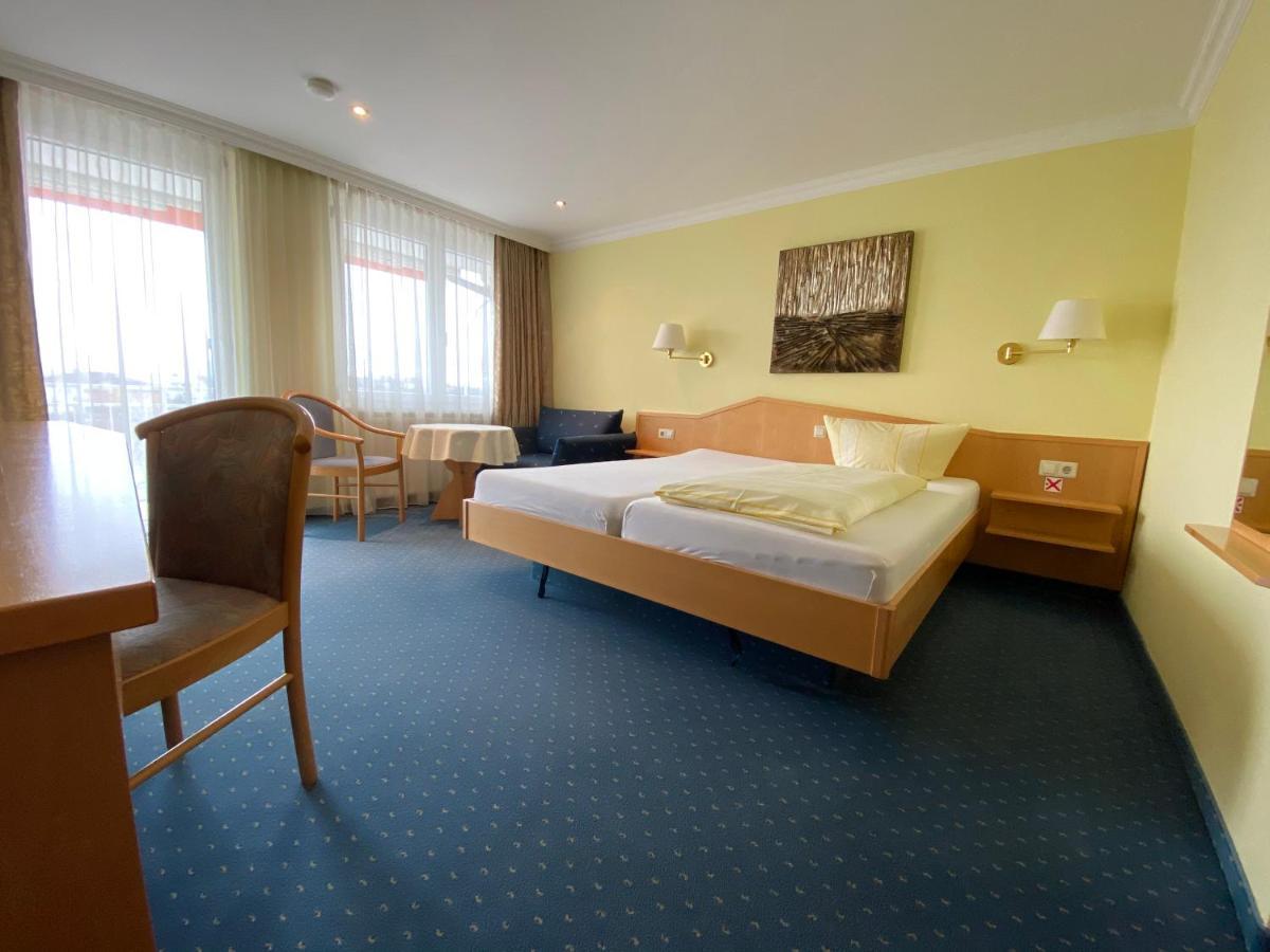 Sporthotel Schoenblick Меерсбург Экстерьер фото