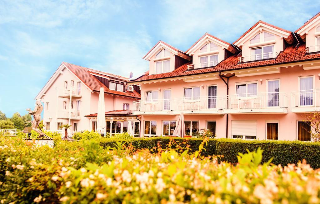 Sporthotel Schoenblick Меерсбург Экстерьер фото